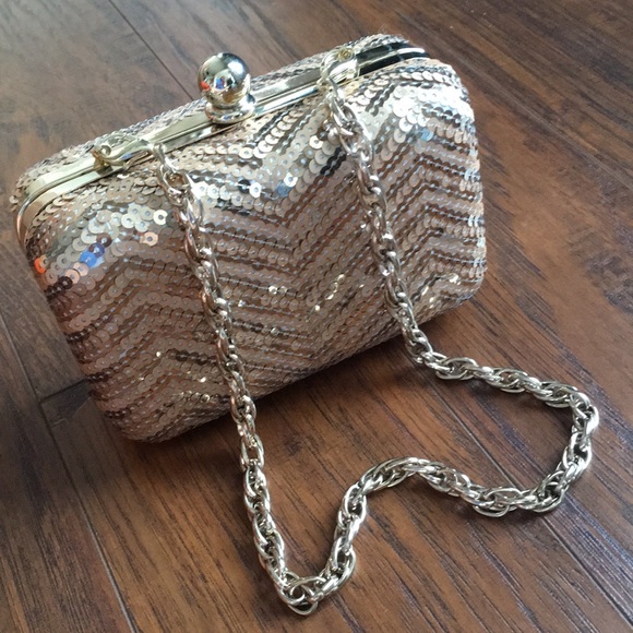White House Black Market Handbags - WHBM Formal Gold Purse Handbag w/ removable chain